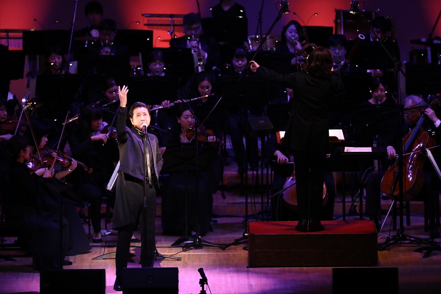 藤井フミヤPREMIUM SYMPHONIC CONCERT 2020